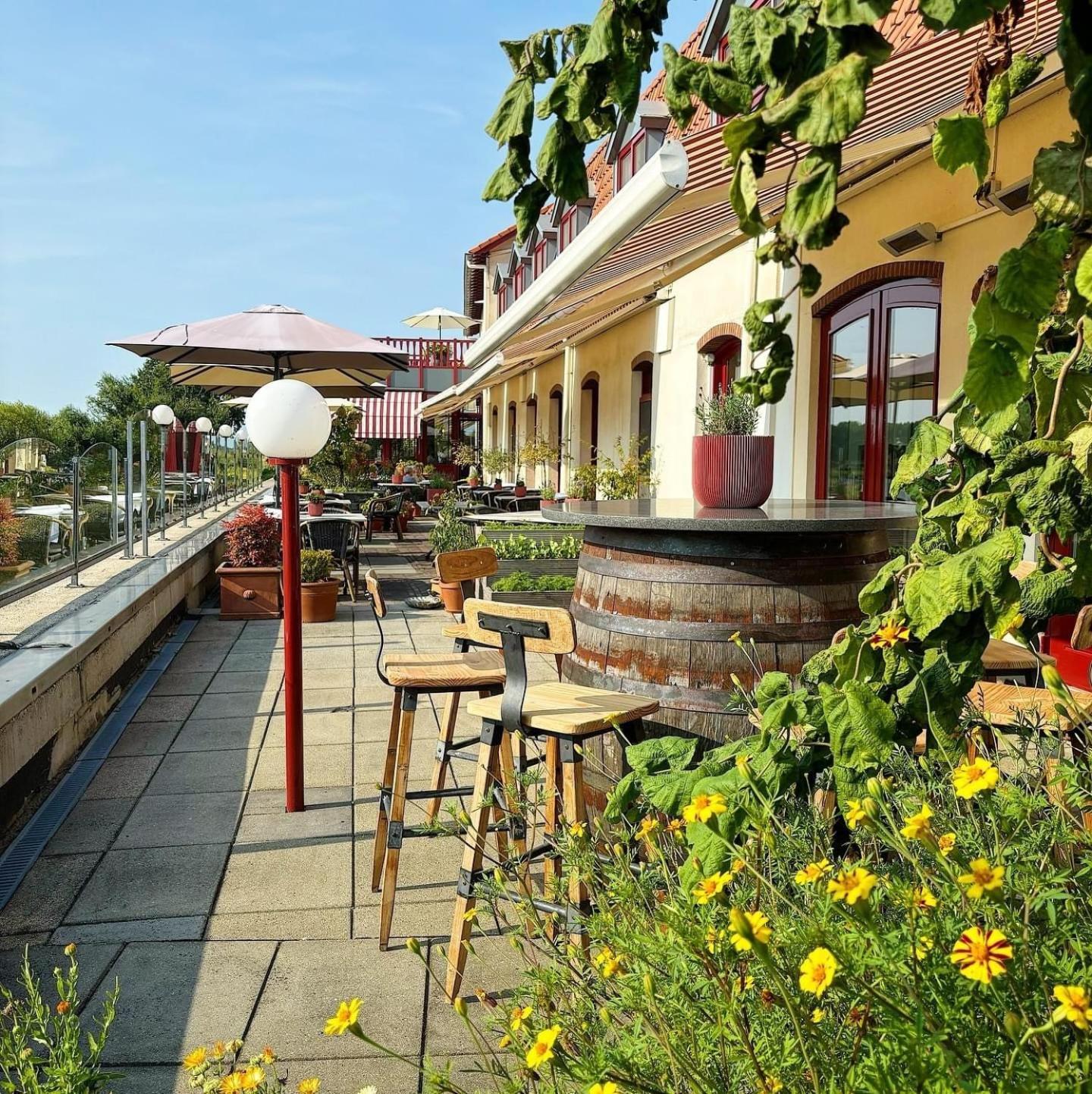 Valuas Hotel Venlo Bagian luar foto